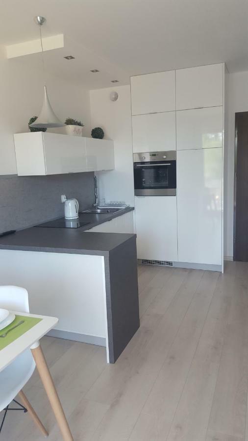 Apartamento Grey & White Pogodne Kołobrzeg Exterior foto