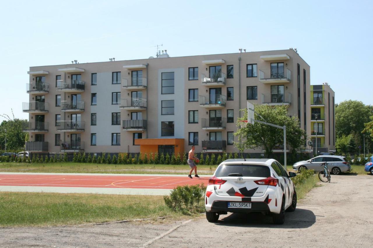 Apartamento Grey & White Pogodne Kołobrzeg Exterior foto
